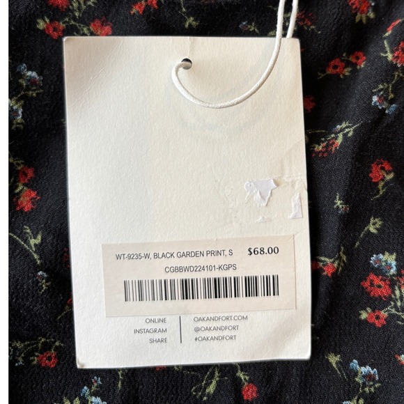 NWTO OAK + FORT Small‎ Black Floral Smocked milk maid crop top milkmaid coquette - Picture 8 of 9